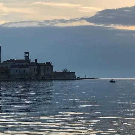 別荘 Nina In Porec, Istria ポレッチ